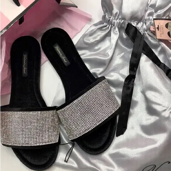 Victoria's Secret Bling Slides/Slippers - Picture 12 of 12